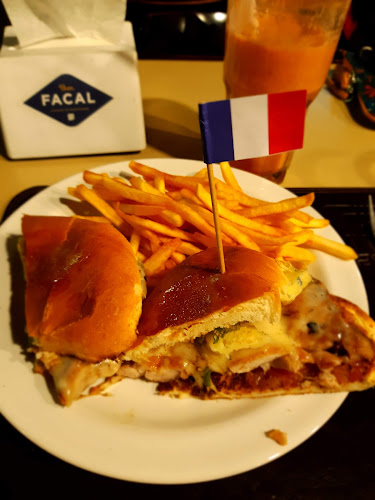 Comentarii opinii despre Bar Facal