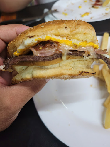 Opinii despre Nuevo Navegando în Piriápolis - Gastronomía y hostelería