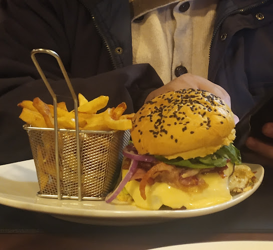 Av. Sarandí 692, 40000 Rivera, Departamento de Rivera