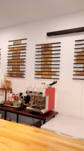 Helados Papito - Young