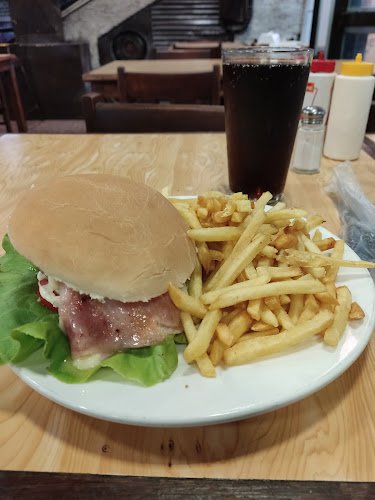 Opinii despre Pizza Subte în Montevideo - Gastronomía y hostelería