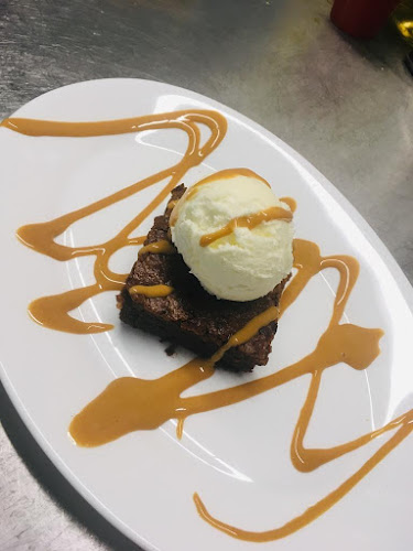 Joaquin Lenzina y, Av. Francisco Salazar, 20100 Punta del Este, Departamento de Maldonado