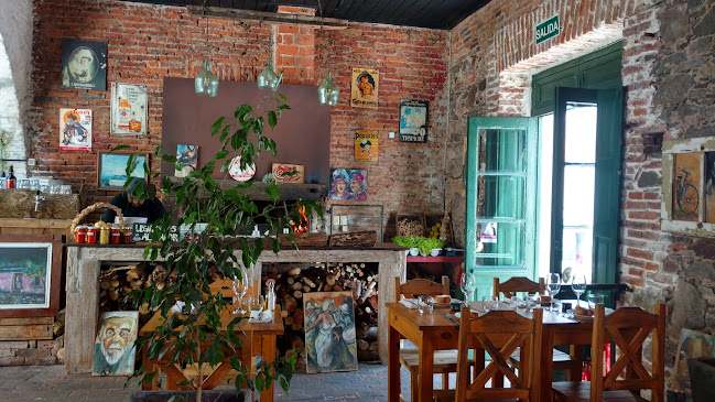 C. de San Jose 170, 70000 Col. del Sacramento, Departamento de Colonia