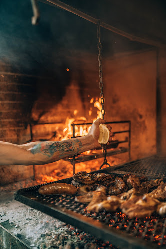 Opinii despre Los Kamikazes Colonia în Col. del Sacramento - Gastronomía y hostelería