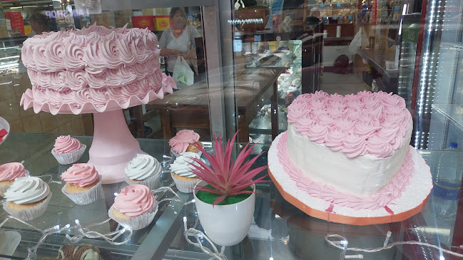 Panadería y Confitería Calo