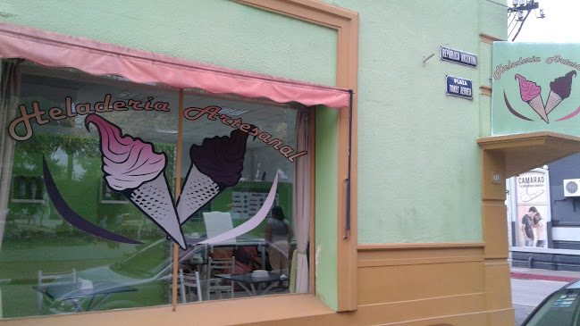 Opinii despre Heladería El Faro în Santa Lucía - Gastronomía y hostelería