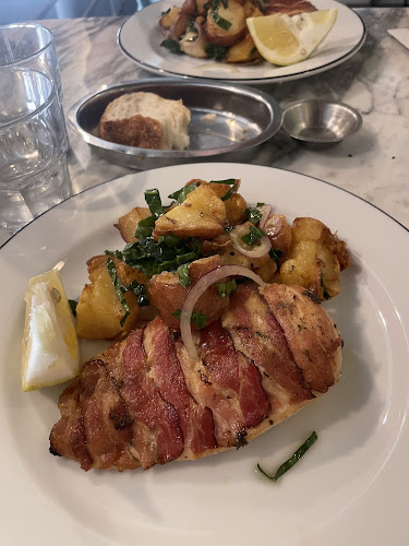 Sarandí 349, 11000 Montevideo, Departamento de Montevideo