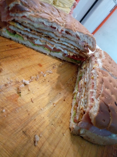 4366+FPW, Ave Alfredo Zitarrosa, 20000 Maldonado, Departamento de Maldonado