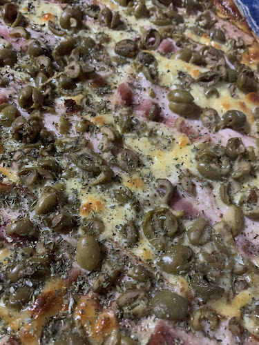 Pizzas Como Maná - La Capuera