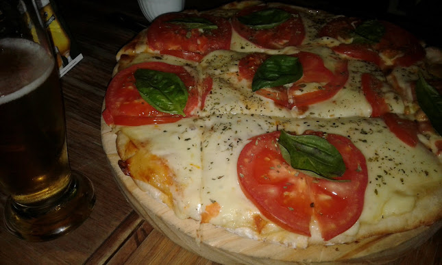 Ennis Irish Pub - Montevideo