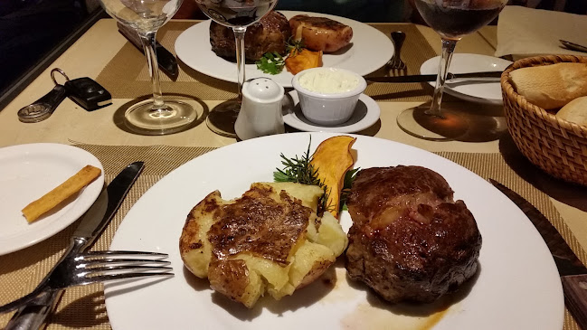 Opinii despre Isidora în Punta del Este - Gastronomía y hostelería