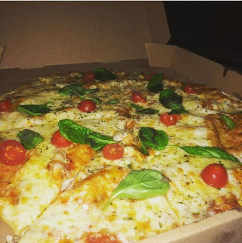 Ta Na Mesa Pizzería