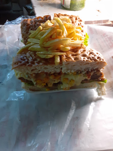 Charlie's Pizza - Punta del Este