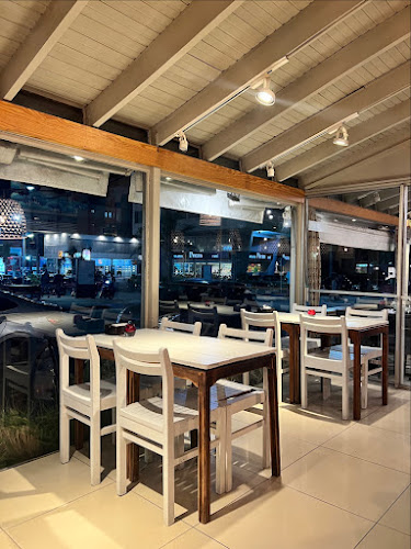 C. 22 &, 20100 Punta del Este, Departamento de Maldonado