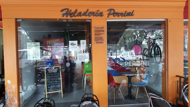 Opinii despre Heladeria Perrini în Carmelo - Gastronomía y hostelería