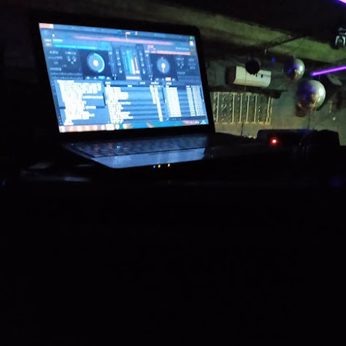 Comentarii opinii despre Charlies Boliche