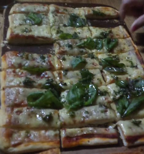 Comentarii opinii despre Pizzas Como Maná