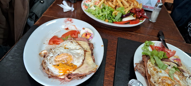 Av. 8 de Octubre 4050, 11400 Montevideo, Departamento de Montevideo