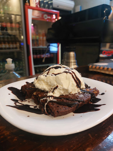 Comentarii opinii despre COSMO