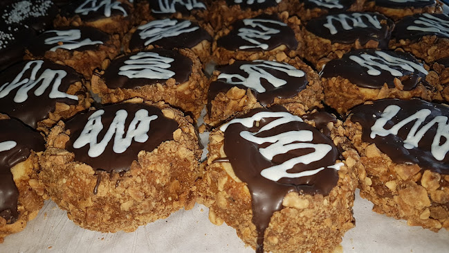 Comentarii opinii despre Panadería Y Confitería DANIPAN