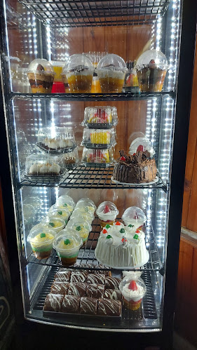 Lo de Thiago Pa y Confitería - Gastronomía y hostelería