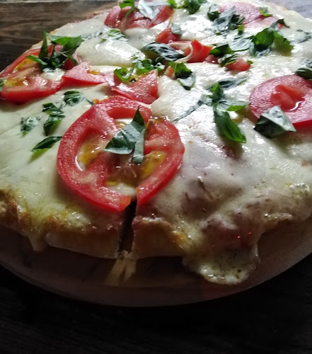 Opinii despre La Morada de Saturno în Montevideo - Gastronomía y hostelería