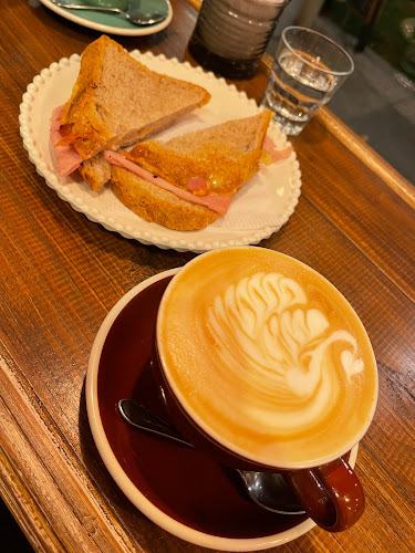 Papirosen Café | Cafetería de Especialidad - Gastronomía y hostelería