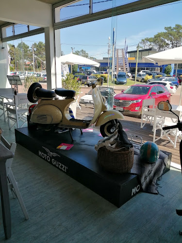 Comentarii opinii despre Cafe / Surf