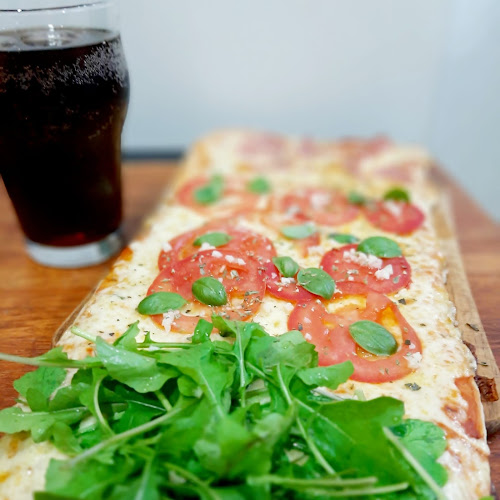 Pizzeria el imperio - Gastronomía y hostelería