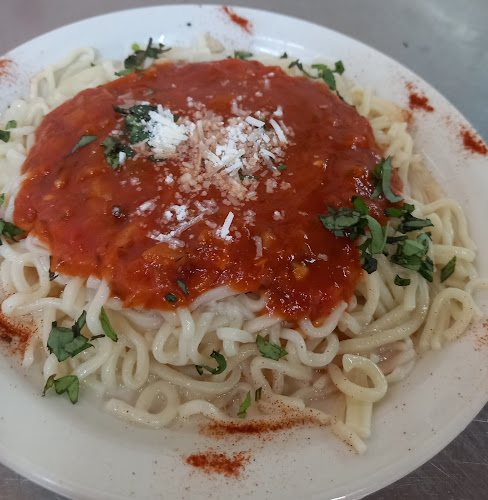 Comentarii opinii despre Parador Restaurante Los Cardos