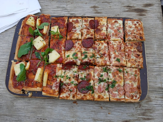 Pizzas Como Maná - La Capuera