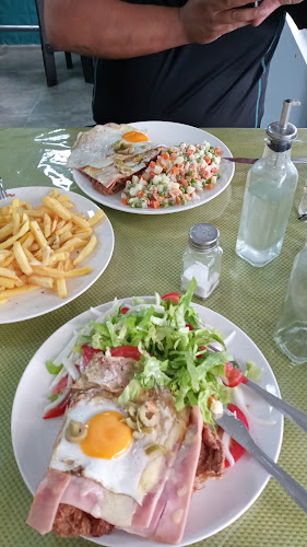 Boca Juniors Manzana 20 Solar 27 Parada 3, 80500 Playa Pascual, Departamento de San José