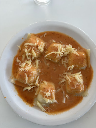 Opinii despre Raviolandia în Punta Ballena - Gastronomía y hostelería