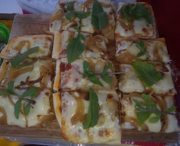 Opinii despre Pizzas Como Maná în La Capuera - Gastronomía y hostelería