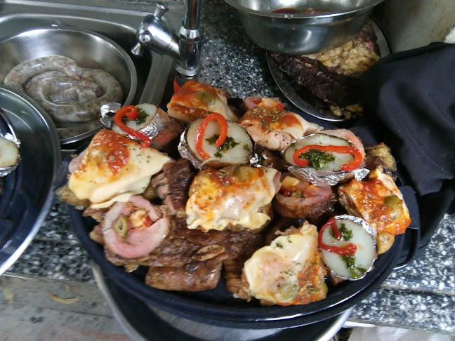 HJ22+GRH, Av Rivera, 90200 Santa Lucía, Departamento de Canelones