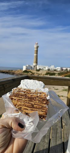 18 de julio y Montevideo, 20002 Manantiales, Departamento de Maldonado