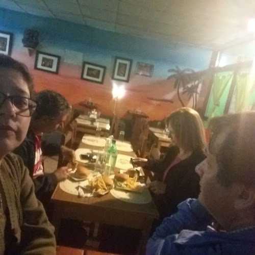 Opinii despre Pizza Ya! în Young - Gastronomía y hostelería