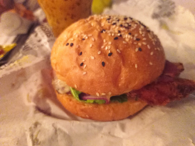 Comentarii opinii despre BBC - Burger & Sushi Las Piedras