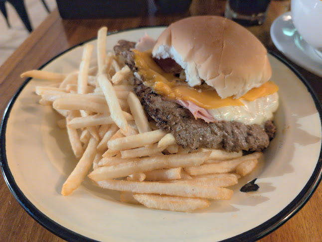 Opinii despre Fans Pocitos în Montevideo - Gastronomía y hostelería