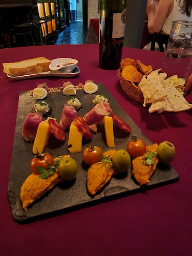 Calle Perez Castellano 1389, 11000 Montevideo, Departamento de Montevideo