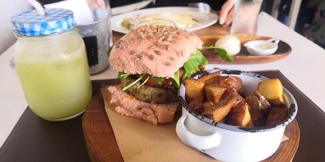 28 - Los Meros esquina, 20100 Punta del Este, Departamento de Maldonado