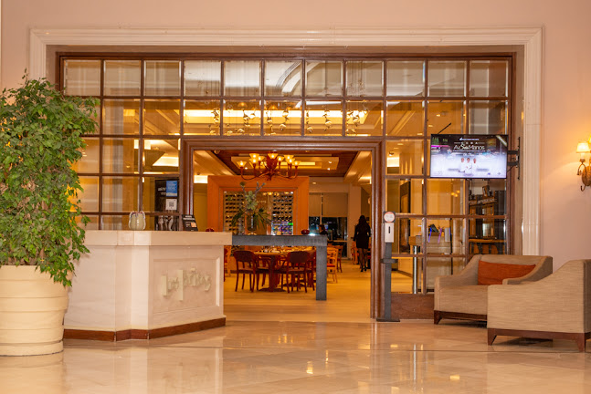 Las Brisas Restaurant