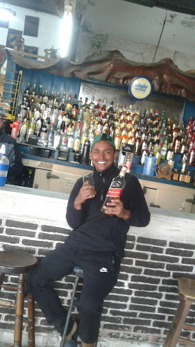 Opinii despre Bar y Pizzería "Las Acacias" în Montevideo - Gastronomía y hostelería