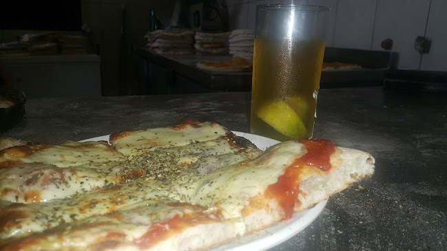 Pizzería Punto Uy - Montevideo