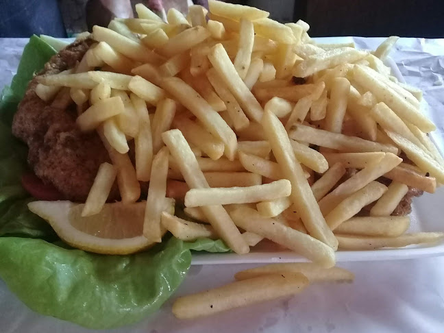 Restaurante "El Pitufo Suarez"