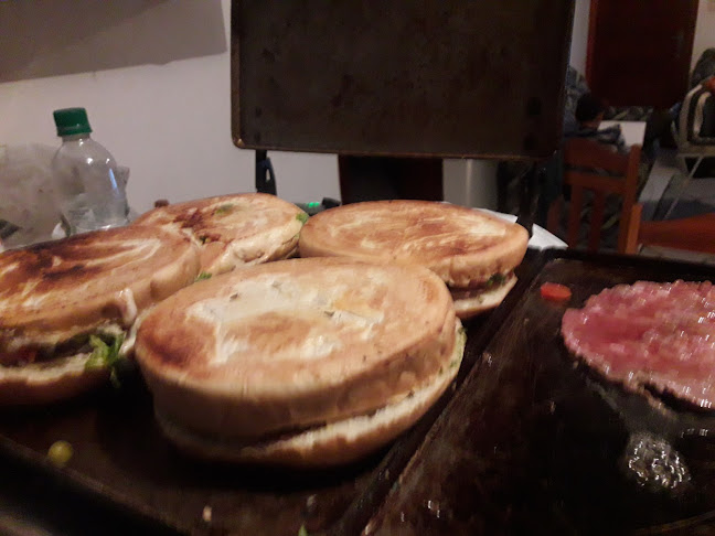 Opinii despre L Y L Delicias în Rivera - Gastronomía y hostelería