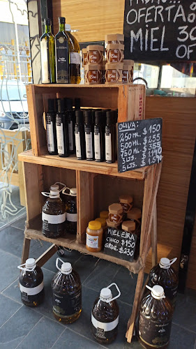 Opinii despre Mercado Uruguayo în Maldonado - Gastronomía y hostelería