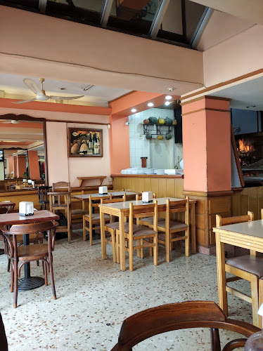 Opinii despre Heladería El Ombú în Minas - Gastronomía y hostelería