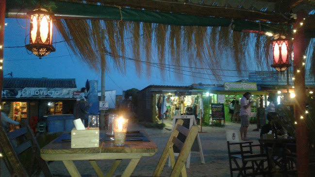 Opinii despre Boteco del diablo în Punta del Diablo - Gastronomía y hostelería