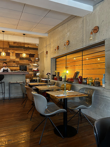 Comentarii opinii despre HUGO SOCA - cocina casera